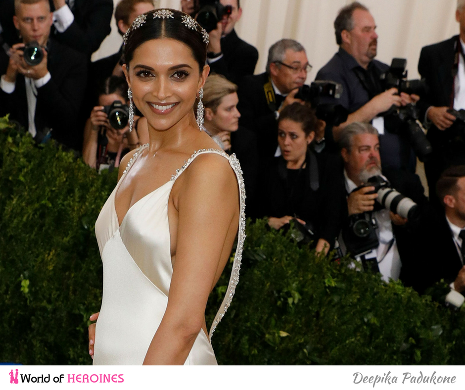 Gorgeous Deepika Padukone At Met Gala Red Carpet 2017